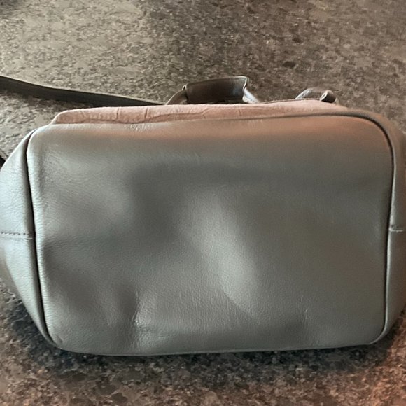 The Sak gray leather handbag with unusual draw string handles and shoulder strap - Picture 9 of 9